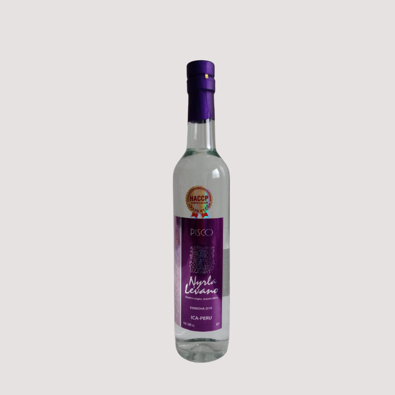 Pisco Nyrla Levano, Moscatel, 500 ml.